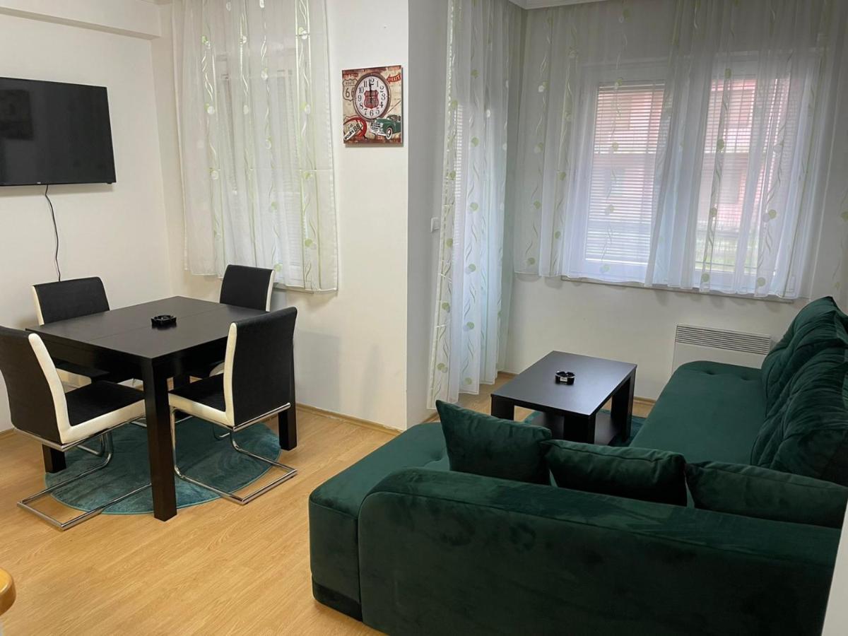 Appartement Simikic Z à Bijeljina Extérieur photo